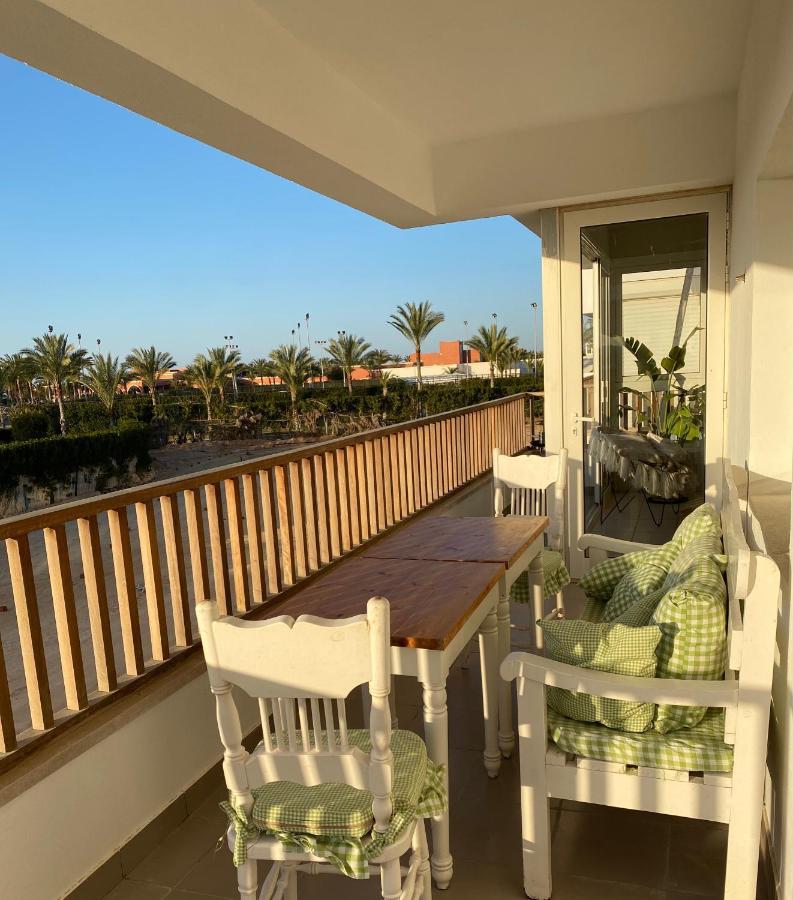 Almaza Bay Beach Town Chalet มาร์ซา เมทรูห์ ภายนอก รูปภาพ